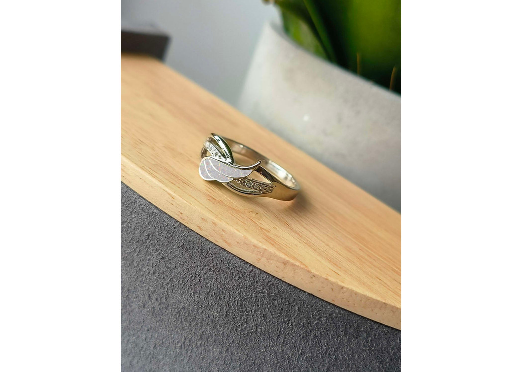Silver Angel Wings Ring with Cubic Zirconia